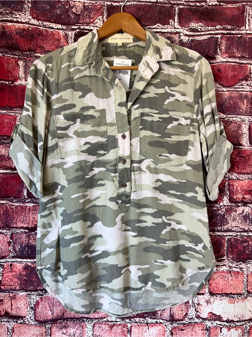 NWT Side Stitch Camouflage Button Up Shirt